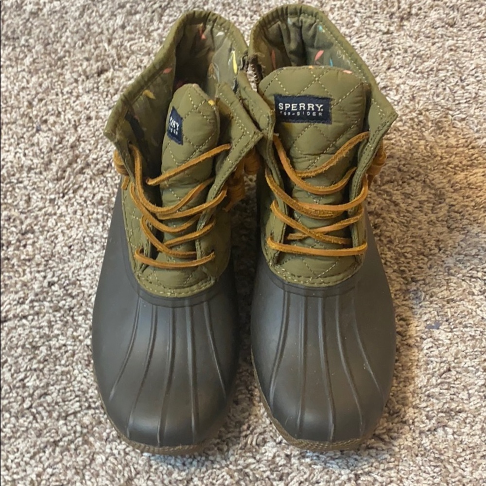 Sperry boots